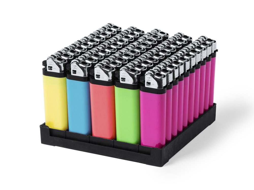 Lot de 50 Briquets publicitaires " Fennik"